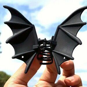 Goth Punk Costume Metal Bat Wings New Black Hair Clip 3"x4" Cosplay
